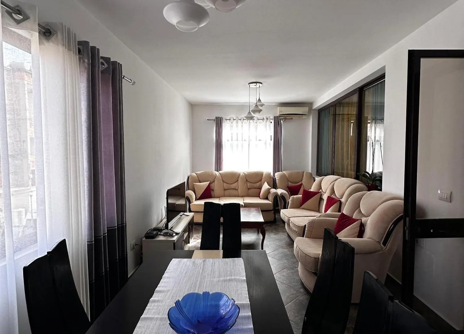Ani Apartment City Centre ティラナ アルバニア